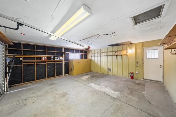 2 car garage