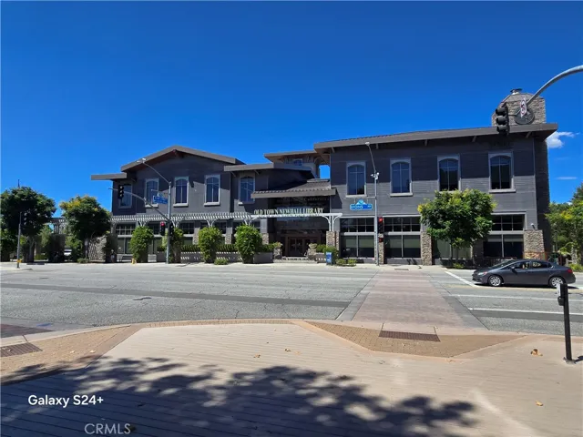 24522 24522 Chestnut, Newhall, California 91321 — photo 4