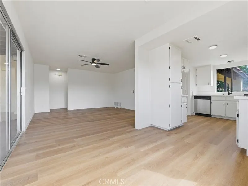 31495 Avenida Valdez, Cathedral City, California 92234 home-pic-7