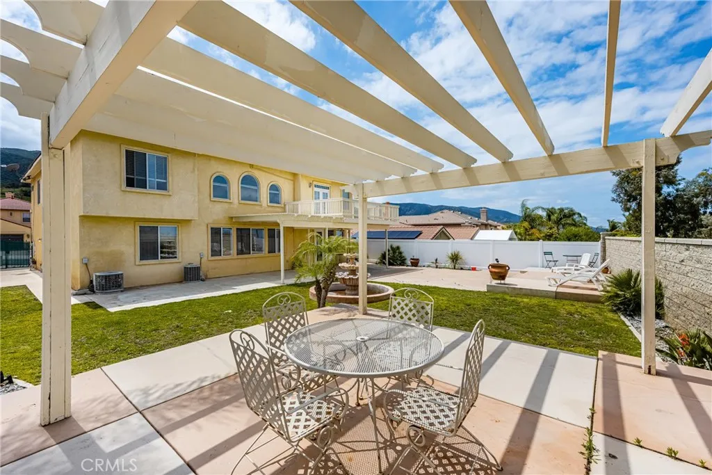 833 W Orange Heights, Corona, California 92882 home-pic-14