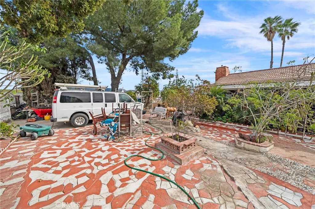 19597 Jurupa Avenue, Bloomington, California 92316 home-pic-6