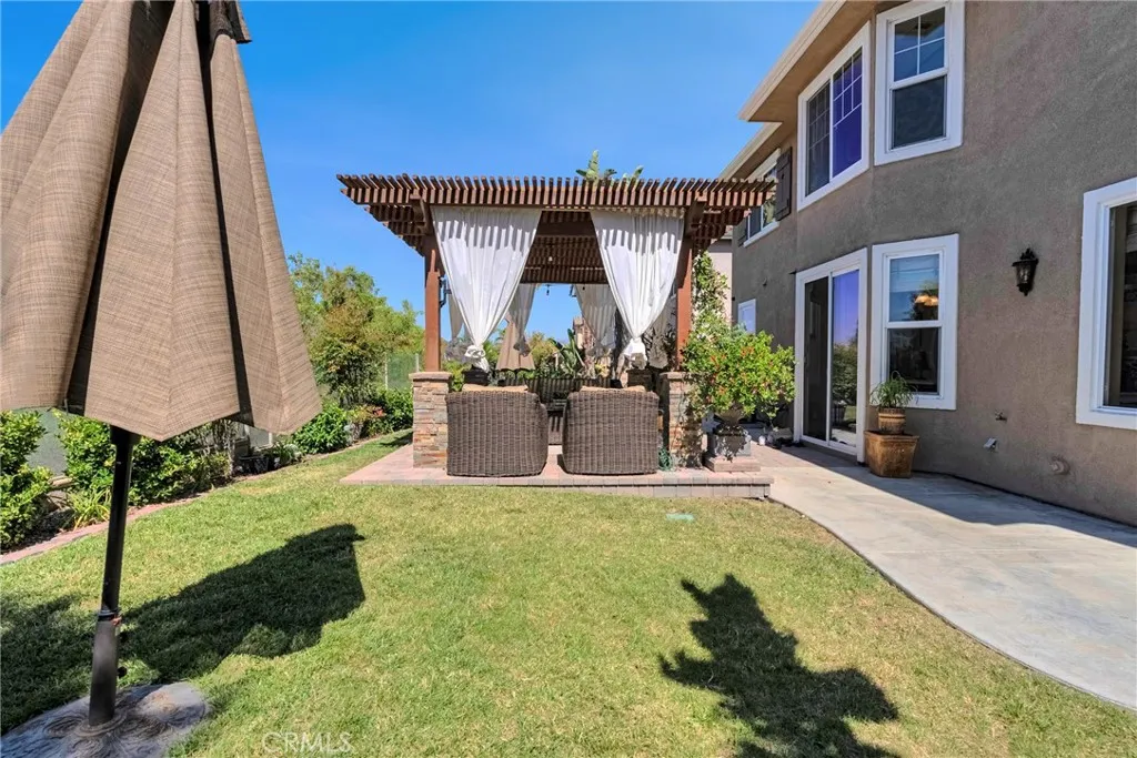 19639 Ellis Henry, Newhall, California 91321 home-pic-37