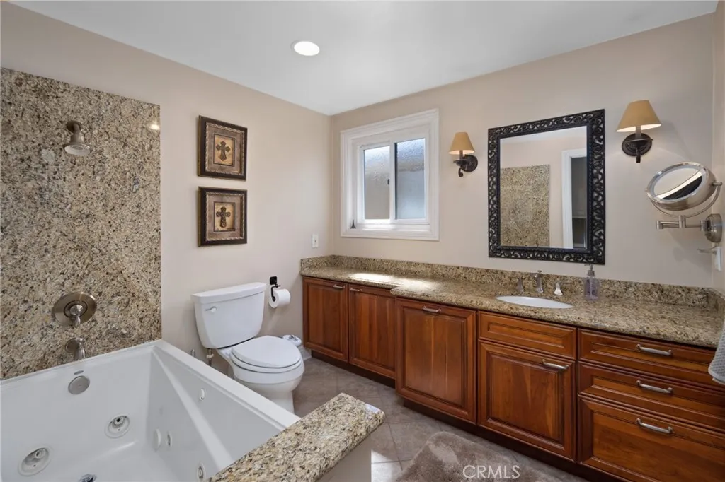 4260 Dogwood, Seal Beach, California 90740 home-pic-22