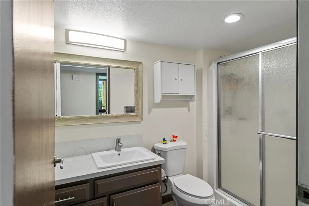 24055 W Paseo Del Lago 253, Laguna Woods, California 92637 home-pic-15