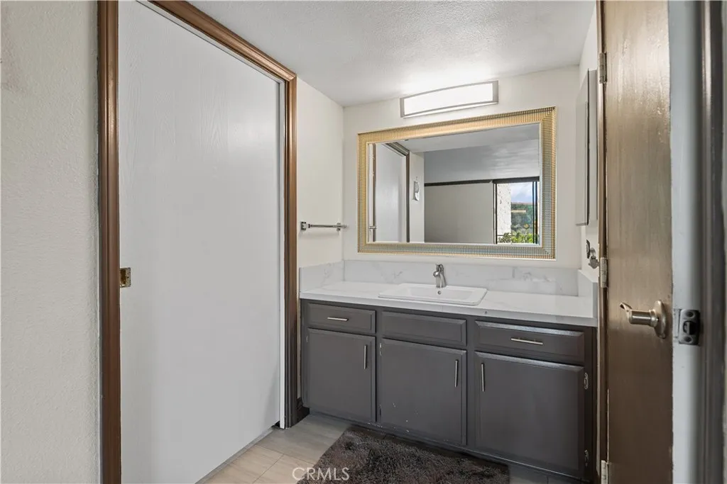 24055 W Paseo Del Lago 253, Laguna Woods, California 92637 home-pic-20