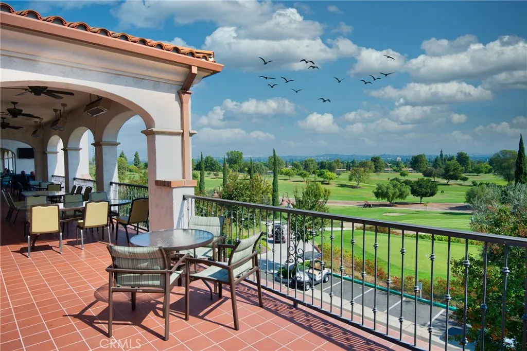 24055 W Paseo Del Lago 253, Laguna Woods, California 92637 home-pic-31