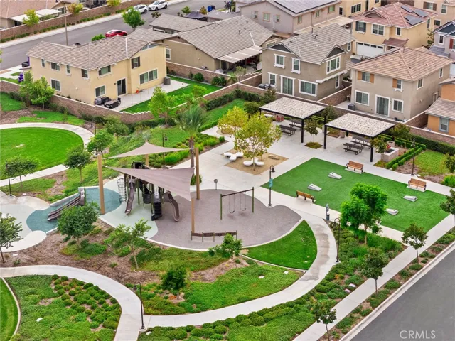 16570 Wyndham 12, Fontana, California 92336