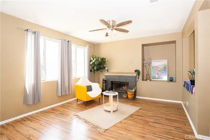 323 Camden Court, Corona, California 92879