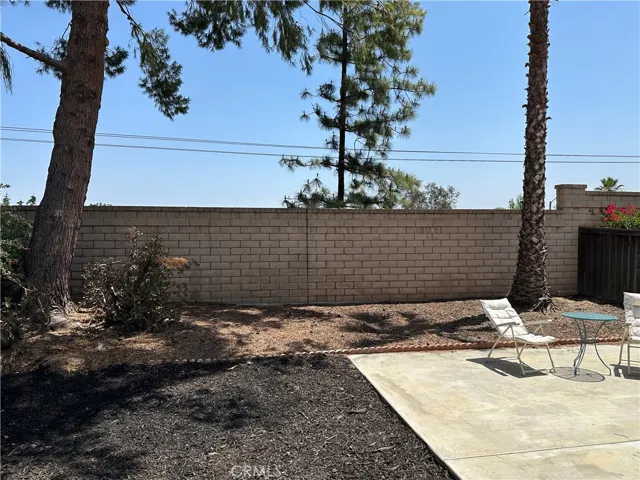 323 Camden Court, Corona, California 92879