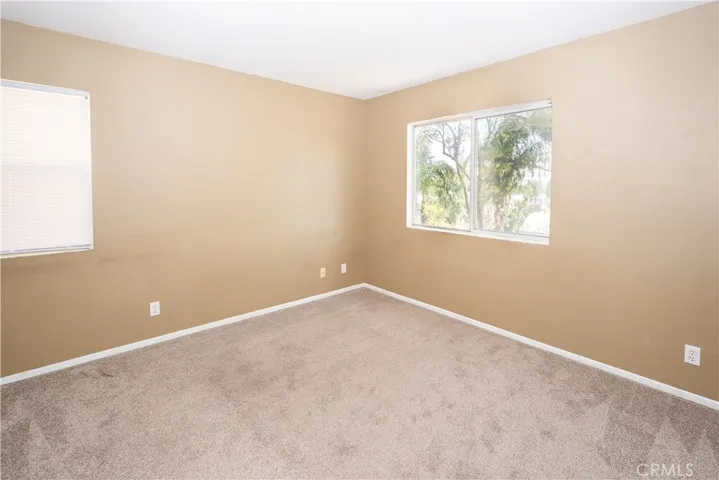 323 Camden Court, Corona, California 92879