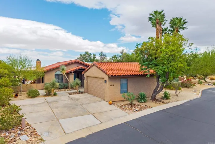 3215 Roadrunner Drive S, Borrego Springs, California 92004
