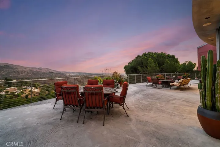 center of main level decking