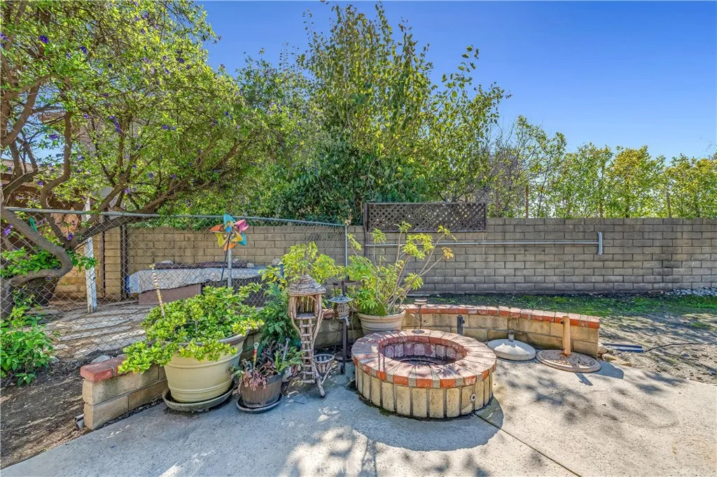 795 Marlboro, Claremont, California 91711 home-pic-40