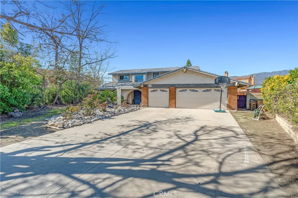 795 Marlboro, Claremont, California 91711 home-pic-1