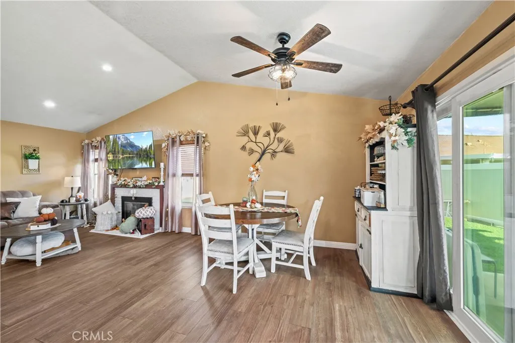 6552 Farmington Drive, Riverside, California 92504 home-pic-23