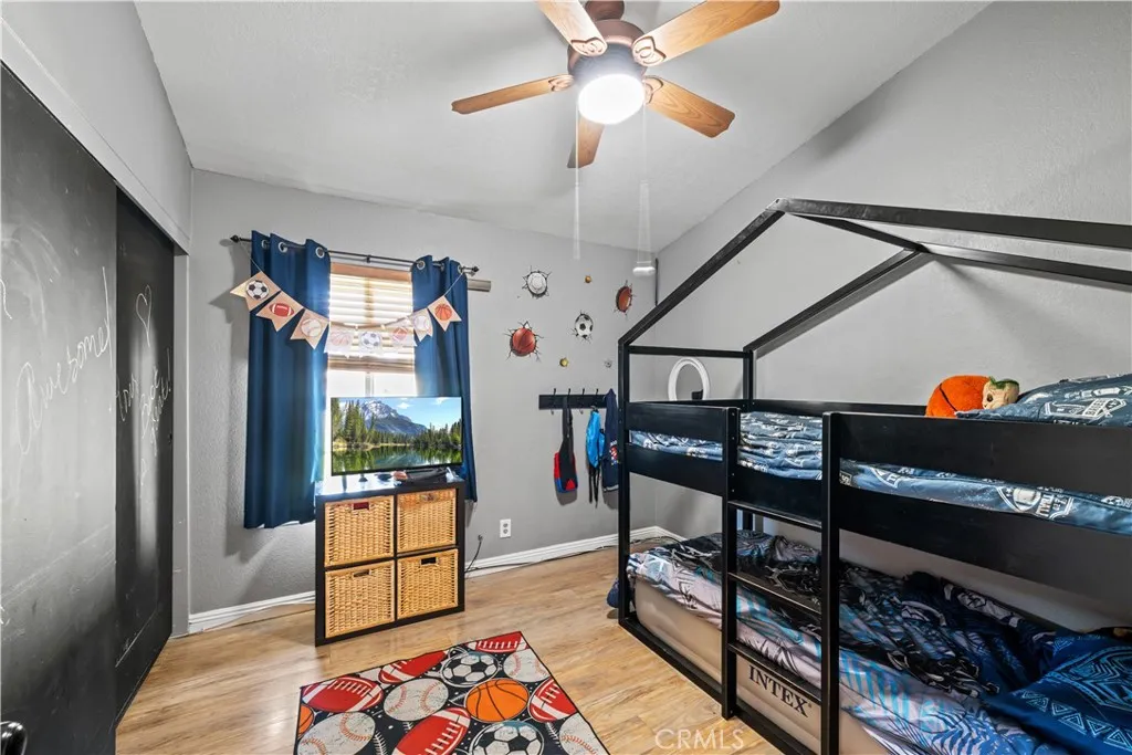 6552 Farmington Drive, Riverside, California 92504 home-pic-24