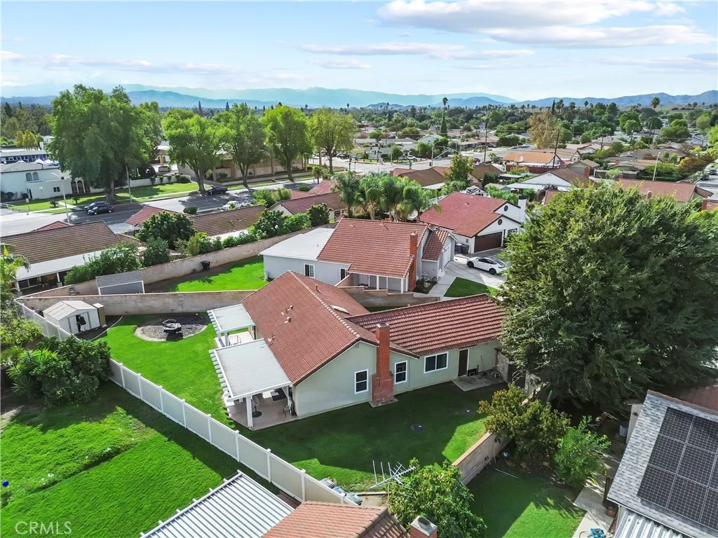 6552 Farmington Drive, Riverside, California 92504 home-pic-12