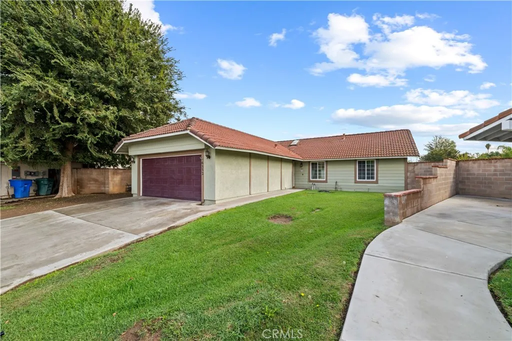 6552 Farmington Drive, Riverside, California 92504 home-pic-45