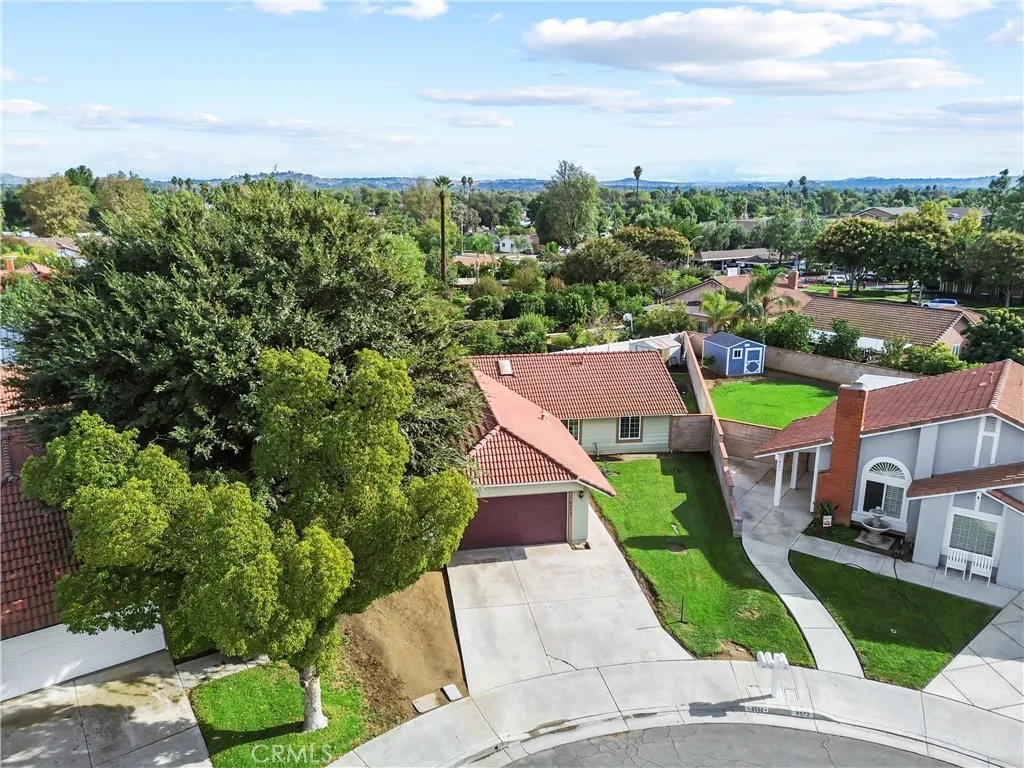 6552 Farmington Drive, Riverside, California 92504 home-pic-9