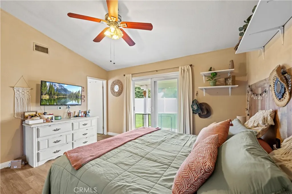 6552 Farmington Drive, Riverside, California 92504 home-pic-30