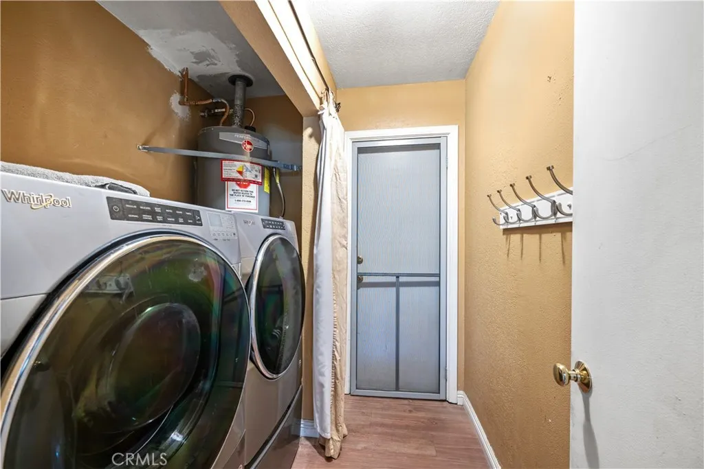 6552 Farmington Drive, Riverside, California 92504 home-pic-35