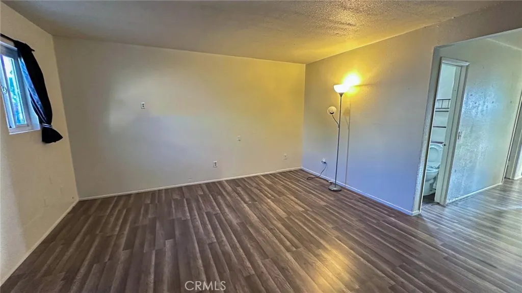 522 N Parkside Drive, Ontario, California 91764 home-pic-11