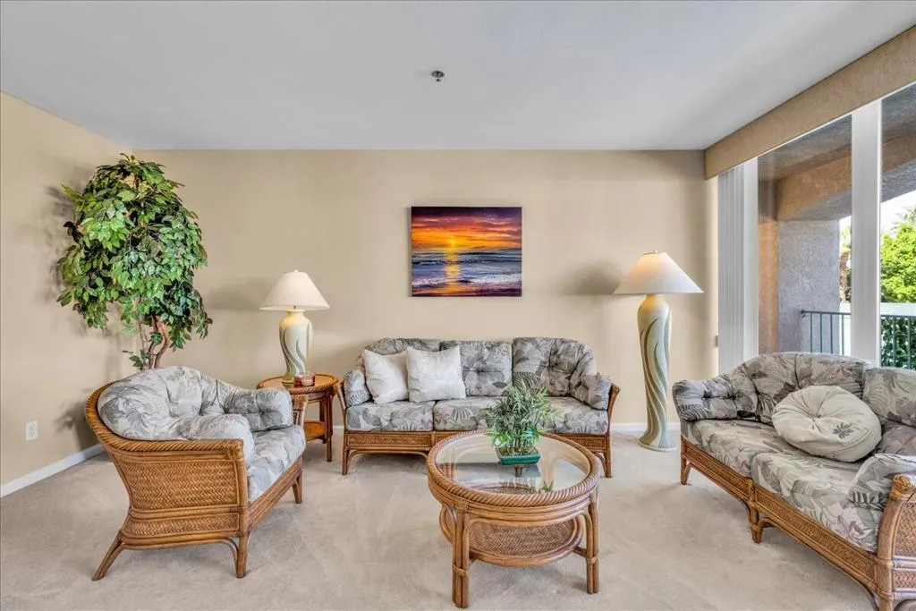 1555 N Chaparral Road 323, Palm Springs, California 92262 home-pic-4