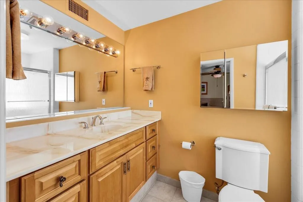 1555 N Chaparral Road 323, Palm Springs, California 92262 home-pic-16