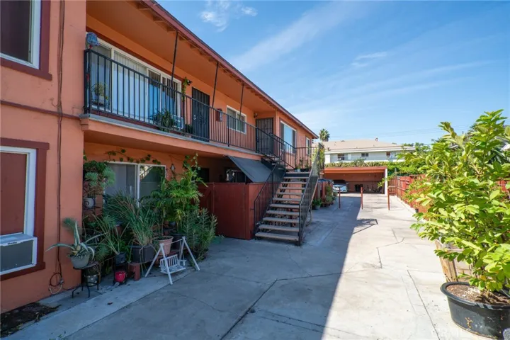 1125 N Mayfair Avenue, Anaheim, California 92801