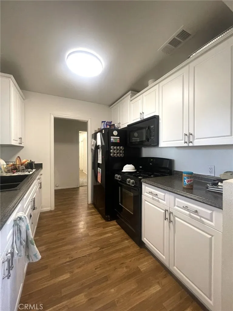 15900 Mesquite, Hesperia, California 92345 home-pic-31
