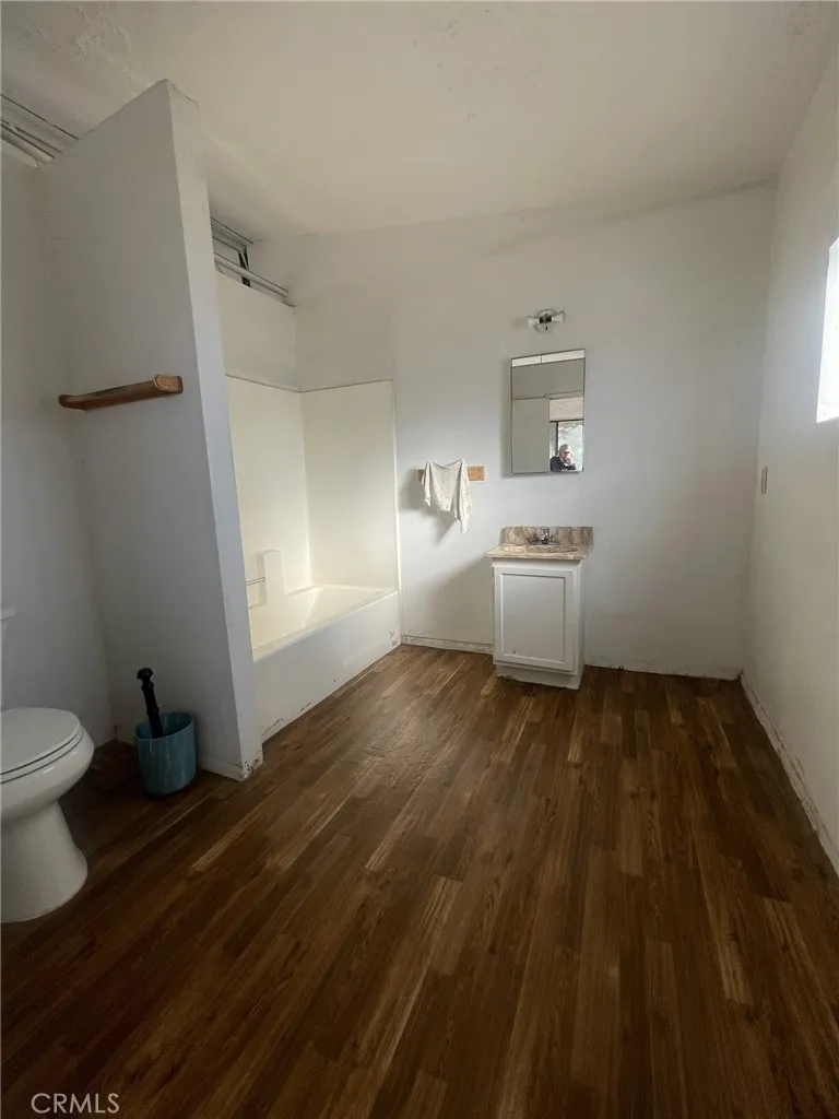 15900 Mesquite, Hesperia, California 92345 home-pic-40