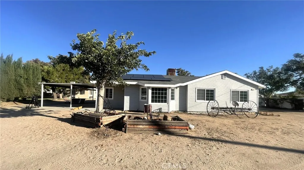 15900 Mesquite, Hesperia, California 92345 home-pic-1