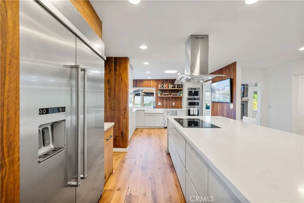 16337 Ravenglen Road, Canyon Country, California 91387 home-pic-8