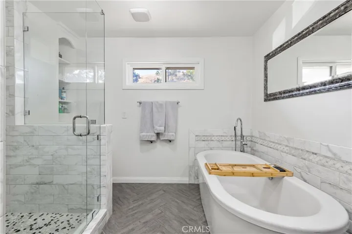16337 Ravenglen Road, Canyon Country, California 91387