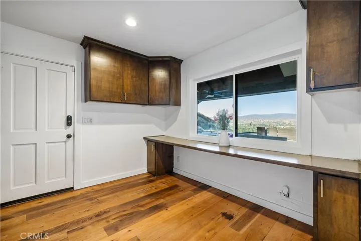 16337 Ravenglen Road, Canyon Country, California 91387