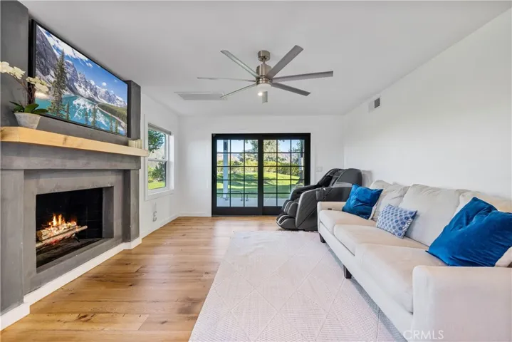 16337 Ravenglen Road, Canyon Country, California 91387