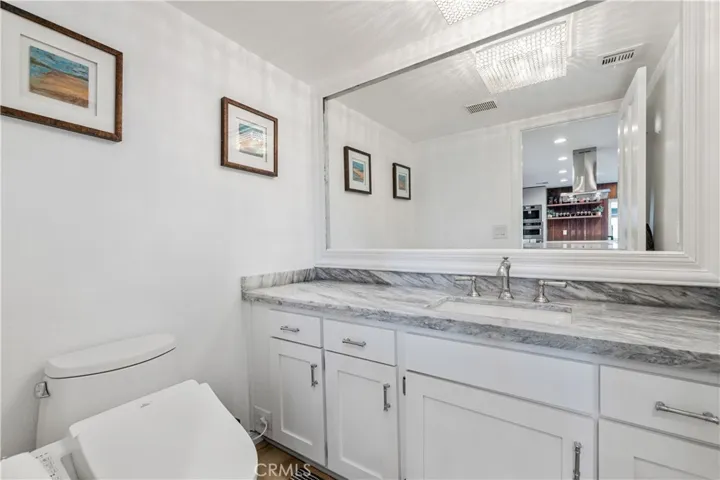 16337 Ravenglen Road, Canyon Country, California 91387