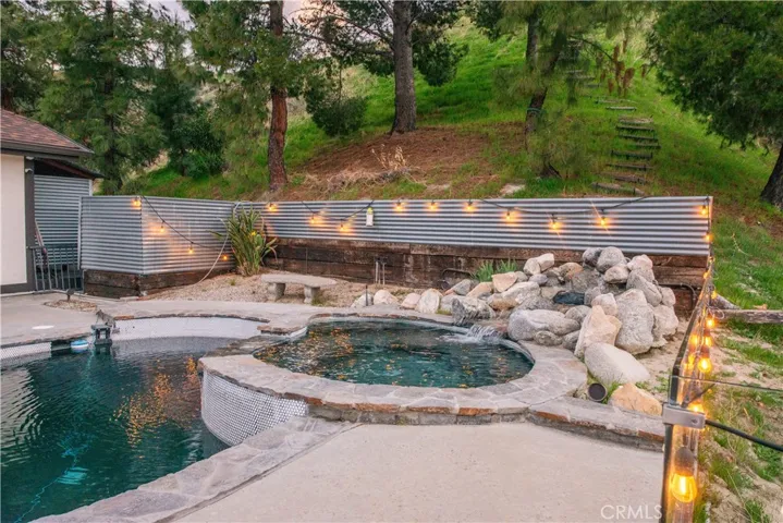16337 Ravenglen Road, Canyon Country, California 91387