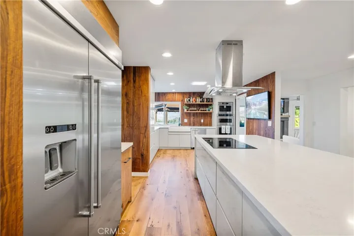 16337 Ravenglen Road, Canyon Country, California 91387