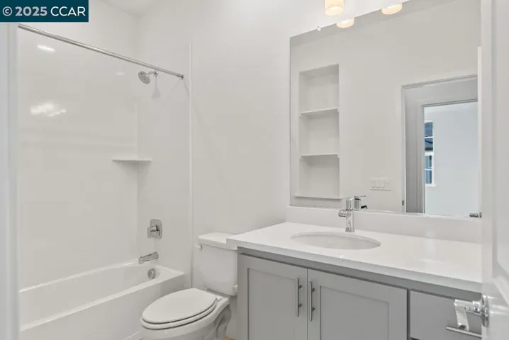 725 Delve Court, Hayward, California 94544