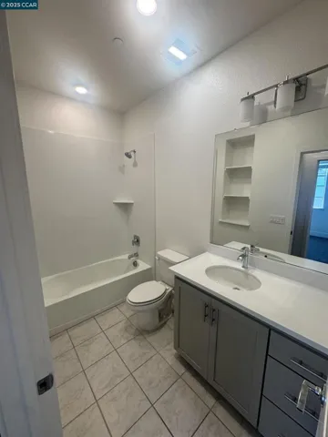 725 Delve Court, Hayward, California 94544