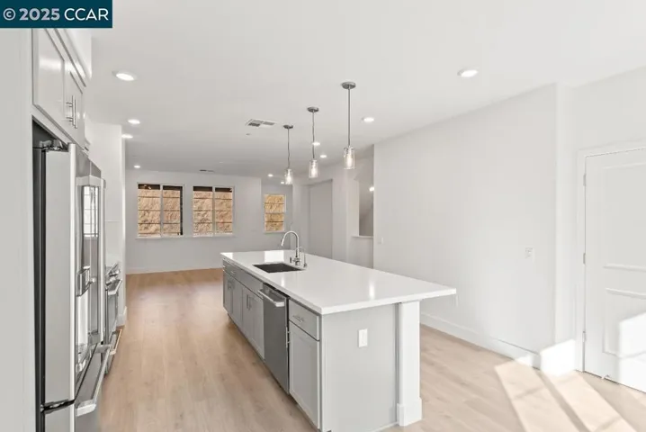725 Delve Court, Hayward, California 94544