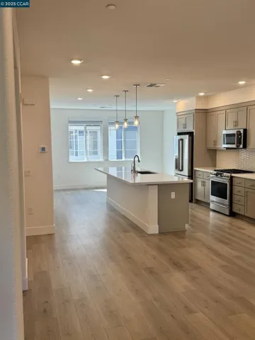 725 Delve Court, Hayward, California 94544