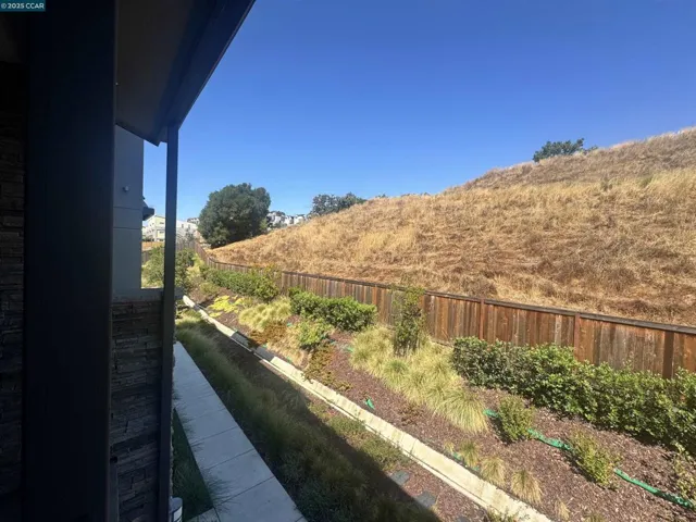 725 Delve Court, Hayward, California 94544