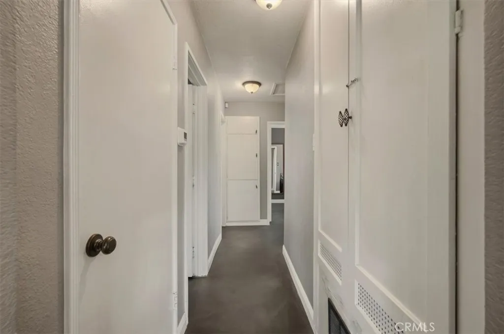 3495 Mono Drive, Riverside, California 92506 home-pic-15