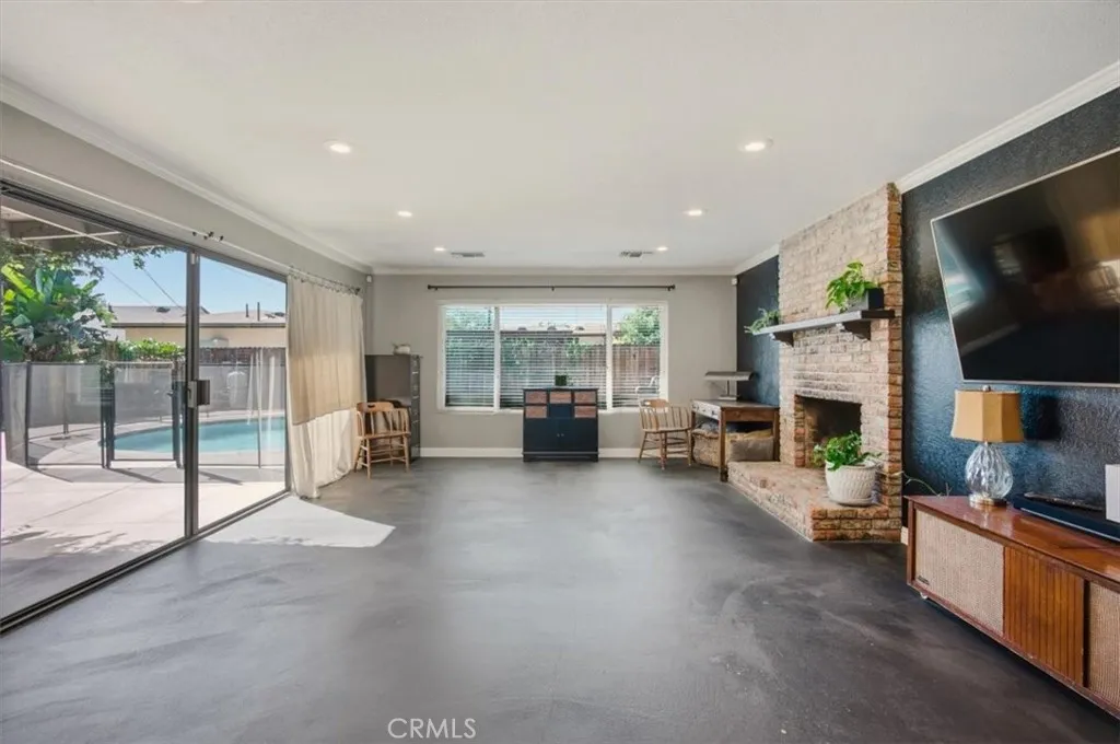 3495 Mono Drive, Riverside, California 92506 home-pic-7