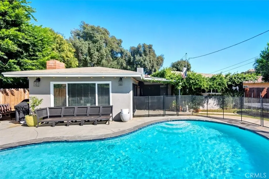3495 Mono Drive, Riverside, California 92506 home-pic-30