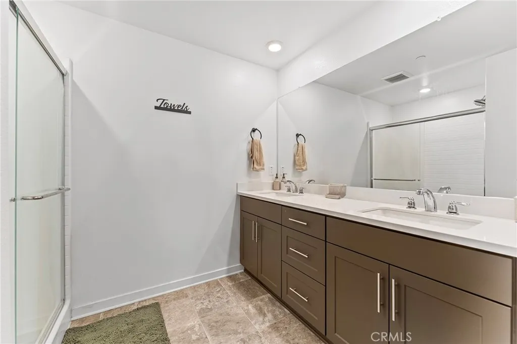 16126 Cannoli Court 2, Fontana, California 92336 home-pic-9