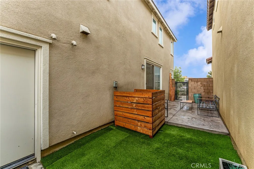 16126 Cannoli Court 2, Fontana, California 92336 home-pic-16