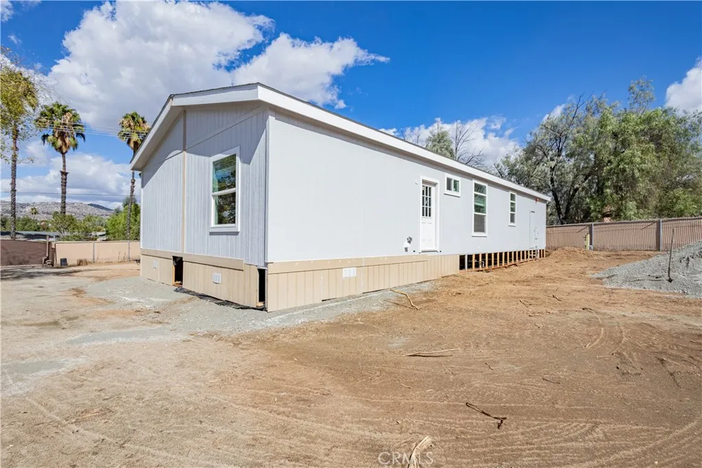 31401 Allen Ave, Homeland, California 92548 home-pic-2